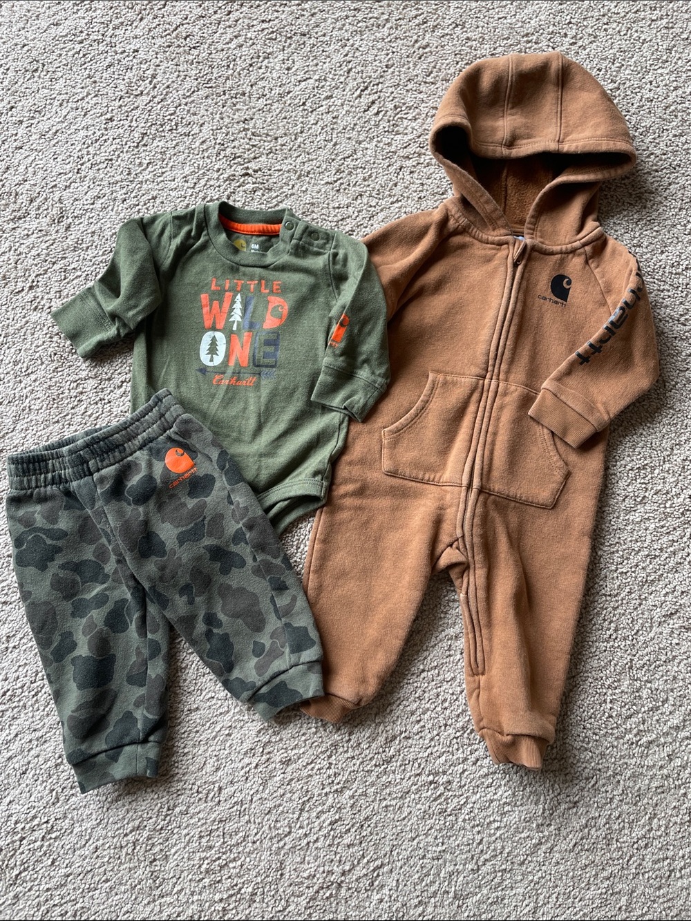 Carhartt Lot Brown Hooded Fleece Romper & Green Camo Baby Set 6 Month Outdoor